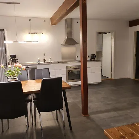 Molshojgard Apartamento