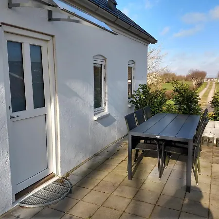 Apartman Molshojgard Knebel