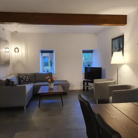 Molshojgard Apartment *