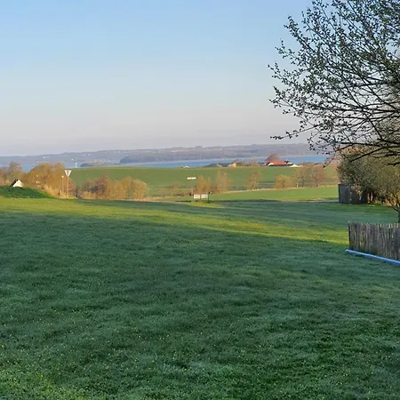 Apartman Molshojgard Knebel