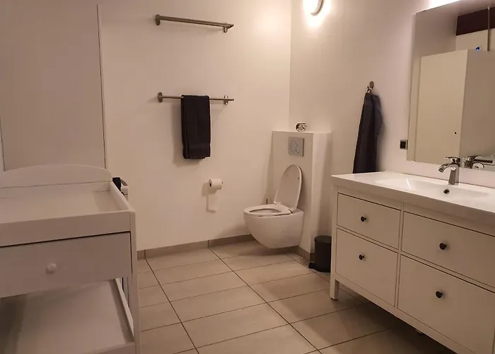 Апартаменты Molshojgard Knebel