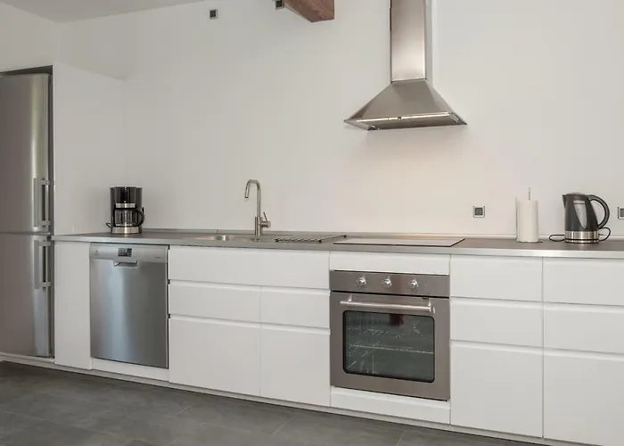 Апартаменты Molshojgard *